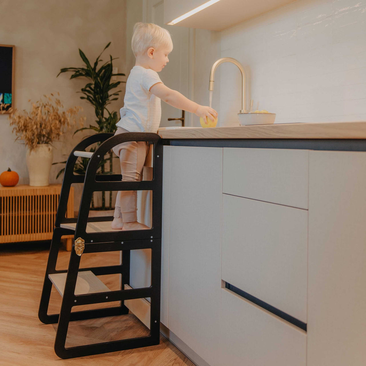Transformable Kitchen Tower - Sleekstep, Convertible 2-in-1