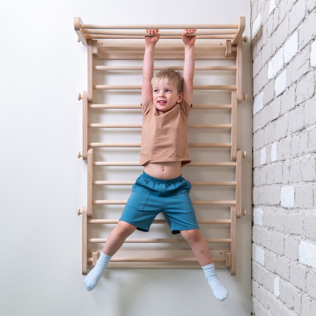 Frame-to-Wall Kit – Add-on for climbing frames