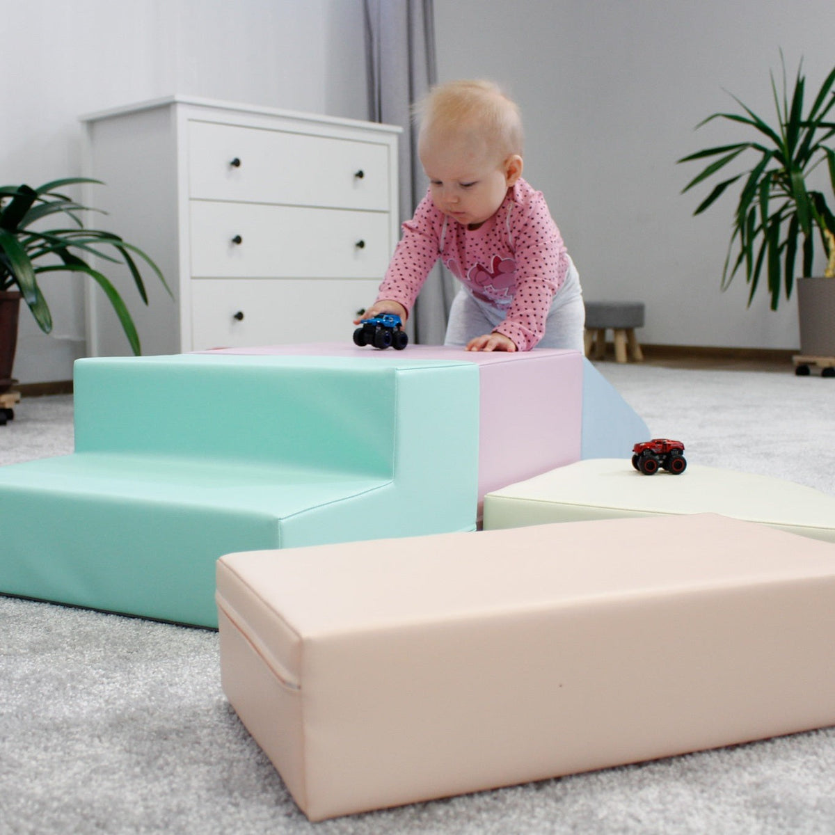 Soft Play 5 Foam Block Set - Light Pastel Corner Climber