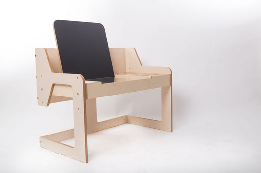 Multisensory Art Table/Desk Luula